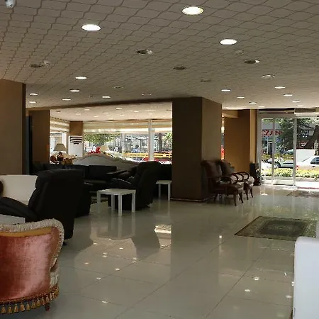 Otel Business Grand 4*