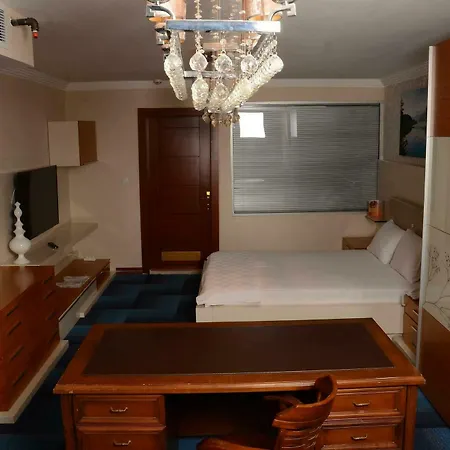 Otel Business Grand 4*