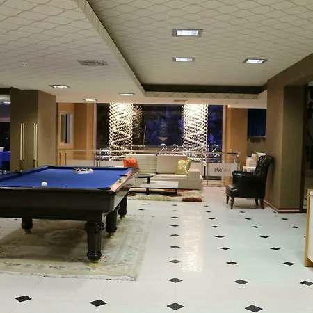 Otel Business Grand 4*
